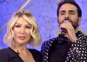 4 milyon dolarlık aşk yuvaları çok konuşulan Seda Sayan ile Çağlar Ökten gecelerde! Seda Sayan’ın kulağına ne oldu?