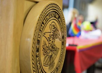 ABD Adalet Bakanlığı, 5 kişiyi İran’a yönelik petrol yaptırımlarını delmeye çalışmakla suçladı