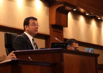 AK Partili Meclis Üyesi: İmamoğlu hakaret ettiği için benden özür diledi