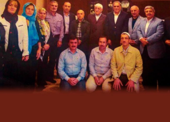 AK Partili Tamer’den FETÖ lideri Gülen’le çekilen fotoğrafına açıklama: Yıl 2012, daha ortada hiçbir şey yok