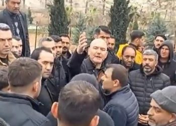 Bakan Soylu’dan kendisini görüntüleyen vatandaşa: Ya çekme, çekme ya; ne kadar çekmeyi seviyorsunuz