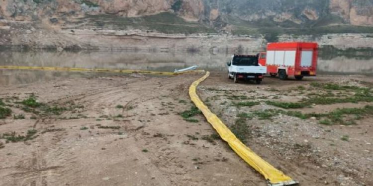 BOTAŞ petrol hattında sızıntı: Batman Çayı’na aktı