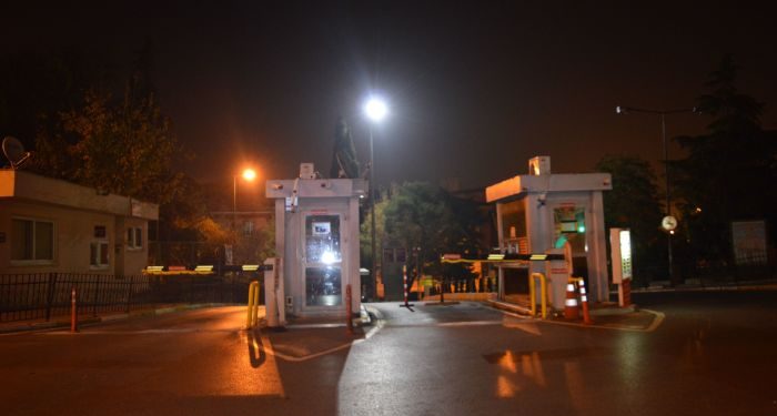 Çapa Tıp Fakültesi’nde rüşvet operasyonu: ‘CZN’ Burak’ın annesi tutuklandı