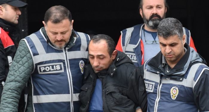 Ceren Özdemir’in katili hakim karşısına çıktı: Bıçağın kabı olmasaydı ikisini öldürmüştüm