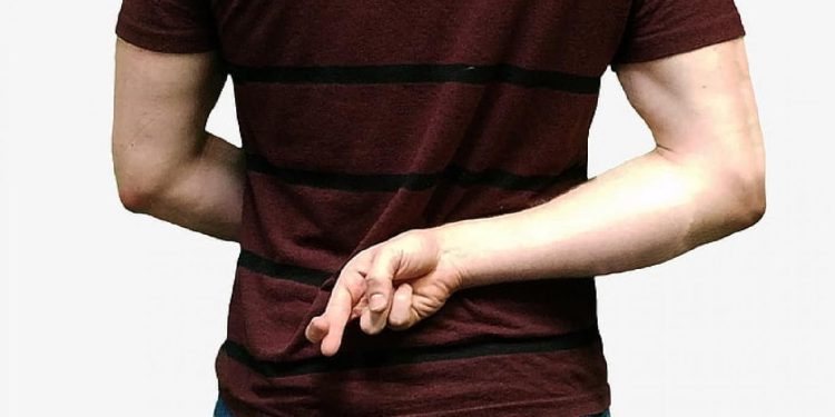 Dedektifler açıkladı: Karınızın yada kocanızın aldattığından mı şüpheleniyorsunuz? Partnerinizin aldattığını nasıl anlarsınız?