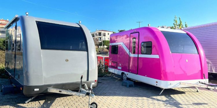 Deprem sonrası talep patladı! Üreticiler talebe yetişemiyor… Tiny house ve karavanların fiyatları ne kadar?
