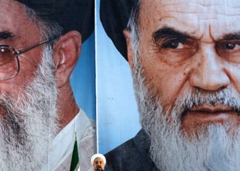 Eski Mossad şefi: Şah’ın ‘Humeyni’ye suikast düzenleyin’ teklifini, İsrail geri çevirdi