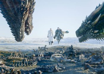 Game of Thrones hayranları dizide ‘açık’ yakaladı