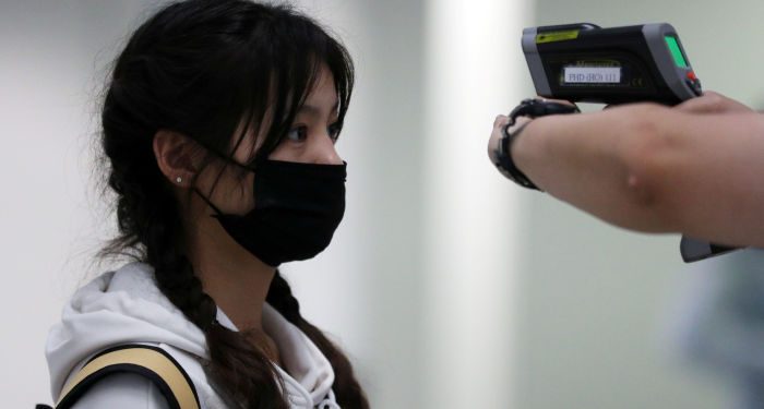 ‘Koronavirüsün kuluçka dönemi 24 gün sürebilir’