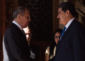 Lavrov: Venezüella’da yönetimin devrilmesi çabaları kabul edilemez, savunma alanında işbirliğimizi geliştireceğiz