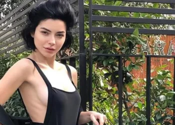 Merve Boluğur’dan evlilik sinyali! ‘I said yes’ dedi: Sosyal medyayı birbirine kattı!
