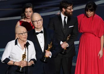 Oscar ödüllü yönetmenden ‘Komünist Manifestolu’ mesaj: Dünyanın bütün işçileri birleşin