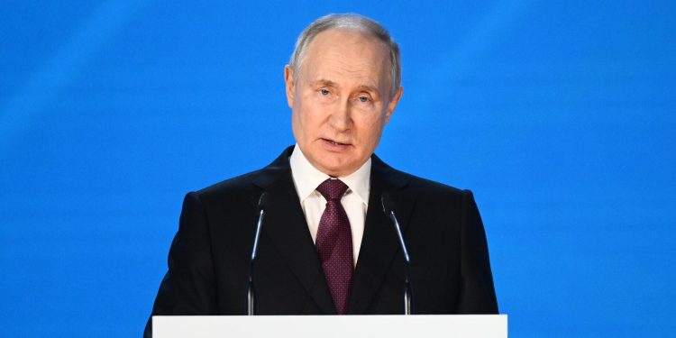 Putin: Afrika çok kutuplu dünya düzeninin liderlerinden biri olacak