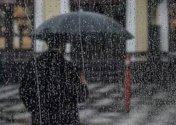 Sıcaklara aldanmayın! Buz gibi hava geri dönüyor! Hava sıcaklıkları 3’er 5’er düşecek