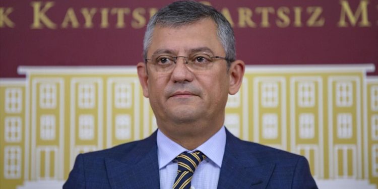 CHP’li Özel’den ‘adaylık’ açıklaması: Partinin yeniden yenilgi yaşamaması için her göreve talibim
