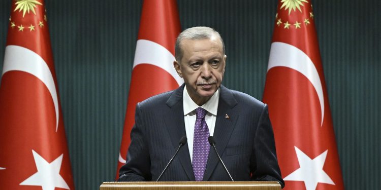 Erdoğan: Cumhuriyet’imizin ikinci asrını milletimizin asrı yapmak için seferber olmuş durumdayız