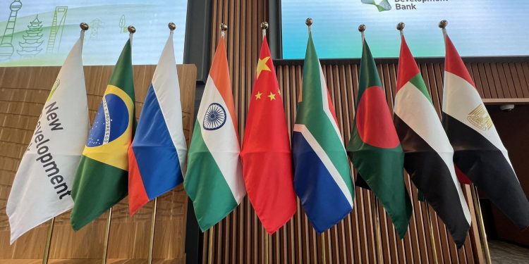 Güney Afrika: BRICS Zirvesi’ne 40’tan fazla yabancı lider katılacak