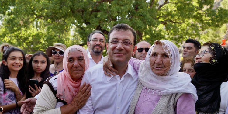 İBB Başkanı İmamoğlu Tunceli’de: ‘İsteriz ve dileriz ki buralarda istihdam büyüsün’