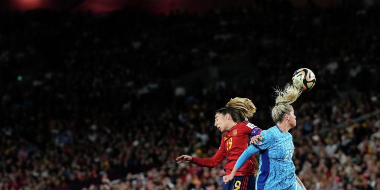 İspanya’ya FIFA Kadınlar Dünya Kupası’nı getiren golü attı, maçtan sonra babasının öldüğünü öğrendi