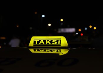 İstanbul’da taksicilerden taksimetre ücretine yüzde 100 zam talebi