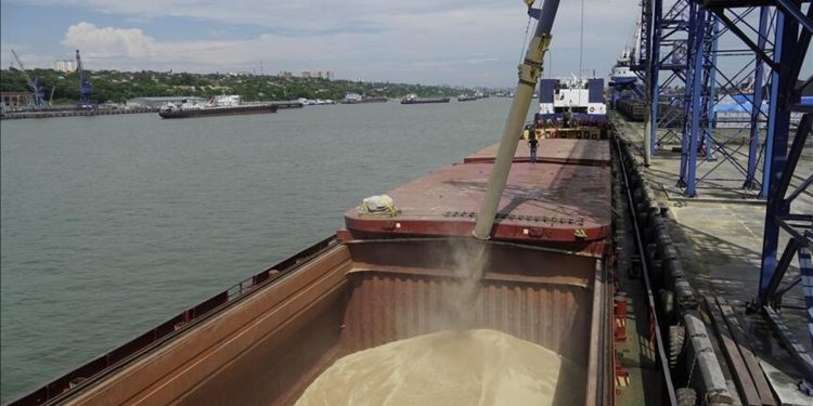 Ukrayna medyası: Ukrayna’nın batısında tahıl ihracatına yönelik lojistik merkezi inşa ediliyor