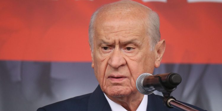 Bahçeli: Alçakların, yangının imar rantı gayesiyle çıkarıldığını iddia etmeleri şerefsiz bir bühtan