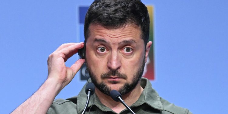 Batı basını: Biden, Zelenskiy’ye ATACMS füzeleri sözü verdi