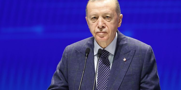 Menderes, Polatkan ve Zorlu’yu anma töreninde Cumhurbaşkanı Erdoğan’ın mesajı okundu