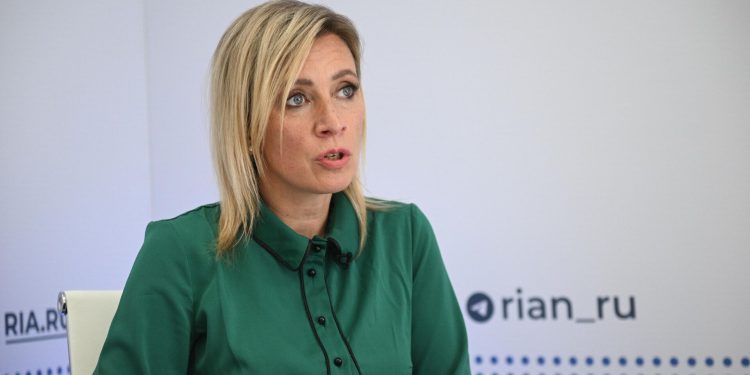 Zaharova: AB Komisyonu Başkanı, Hiroşima’yla ilgili yalan söylüyor