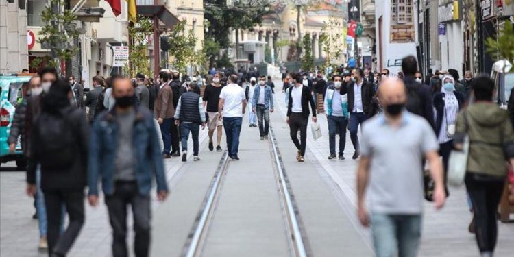 Eris varyantı sonrası HES kodu uygulamasına güncelleme sosyal medyada gündem oldu