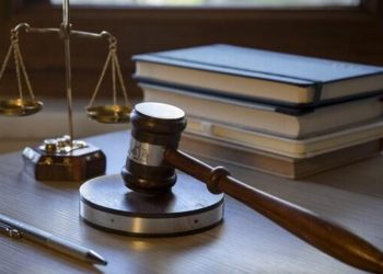 Hukuk eğitimi olmayan sahte avukat, onlarca dava kazandı: ‘Tutuklayanları bile hayran bıraktı’