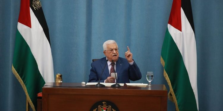 Mahmud Abbas: Gazze Şeridi nüfusunun yerinden edilmesine yönelik girişimler kabul edilemez