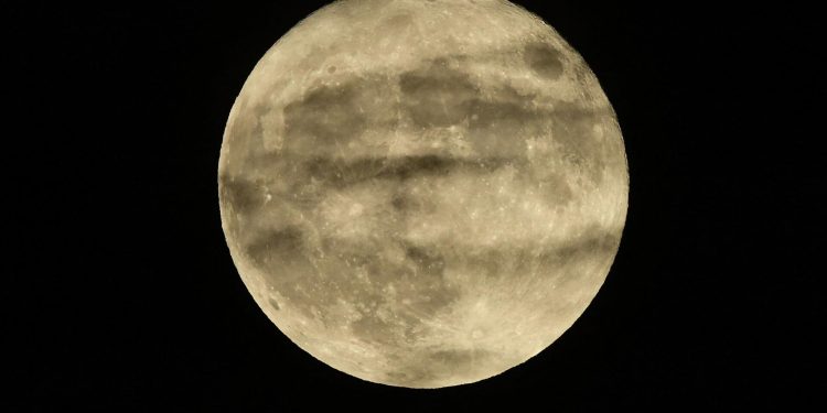 NASA, Ay’a evler inşa etmeye hazırlanıyor