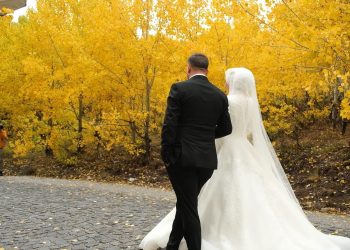 Düğün çekimi sırasında korkutan sürpriz