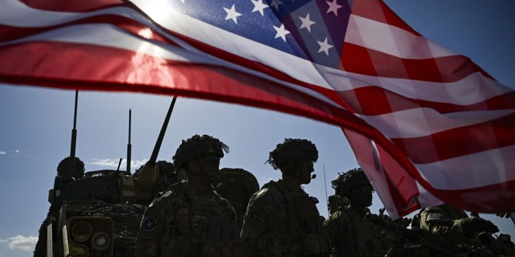 Eski Pentagon danışmanı: NATO mevcut krizden sağ çıkamayacak