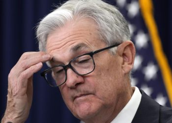 Powell, ABD ekonomisinin gücünün daha fazla faiz artırımını gerektirebileceğine işaret etti