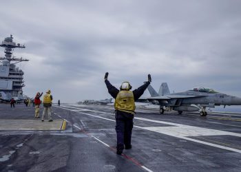 ABD, Ortadoğu’ya bir F-16 filosu daha konuşlandırdı