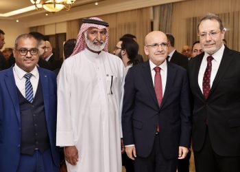 Bakan Şimşek, Körfez ülkelerinde: ‘Ülkemizdeki yatırım fırsatlarını anlattık’