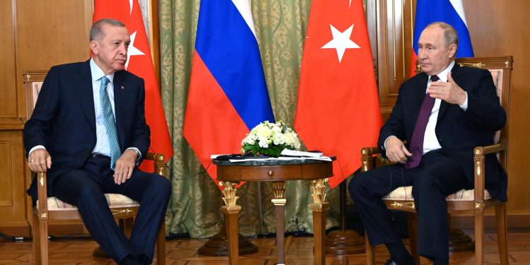 Kremlin: Putin ve Erdoğan Ortadoğu’daki şiddetli krizi görüştü