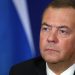 Medvedev: Dünyada ve Rusya etrafında durum gergin, NATO komşu ülkelerdeki potansiyelini artırıyor