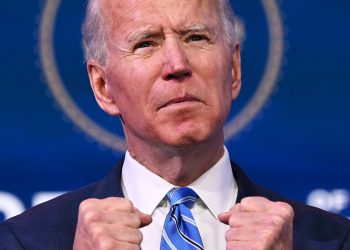 Puşkov: Biden, Ukrayna’ya destek için sunduğu bahanelerin boş olduğunu itiraf etti