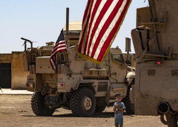 ‘Şahinlerden’ Biden’a baskı: ABD, İran ile savaşa mı hazırlanıyor?